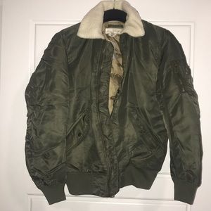 Army Green Men’s Bomber Jacket